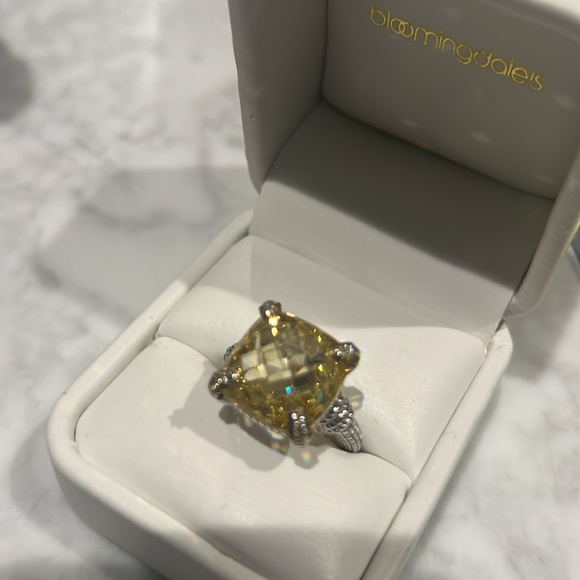 Judith Ripka Canary Cushion Ring. size 6 NIB - Picture 4 of 14